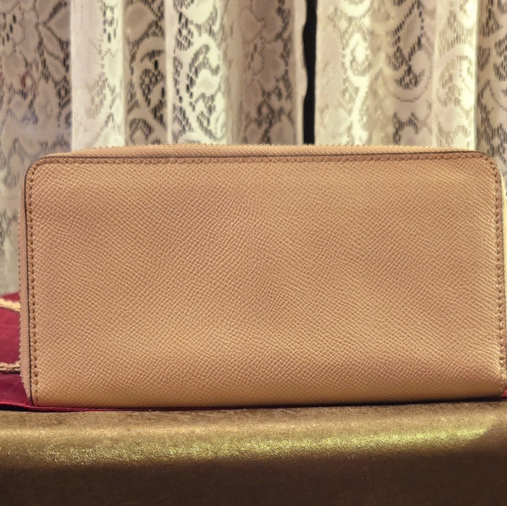 Coach Accordion Style Wallet, Colorblock , Crossgrain Leather - Picture 4 of 8